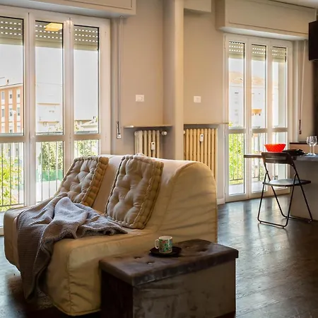 Apartment La Preziosa - By Host4u Pavia